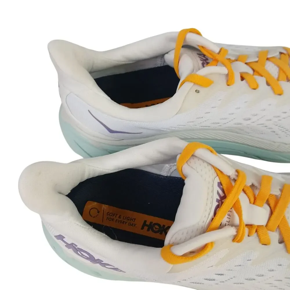 Hoka One One Women's SZ 10 Wide Clifton 8 Running Shoes Blanc De Blanc/White